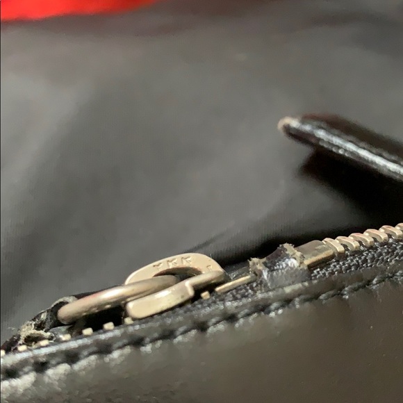 Authentic Prada not for sale - Picture 5 of 12